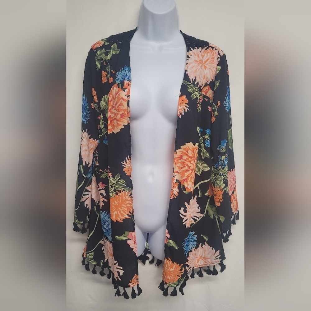 August Silk L Open Front Cardigan Floral Lightweight Fringe Excellent Condition